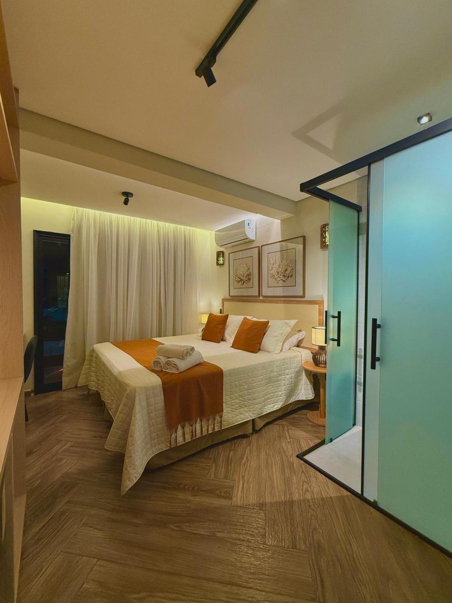Luna Hotel Boutique - Frente A Praia Гуаружа Екстер'єр фото